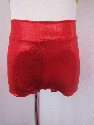 Details Basic Shorts: Red