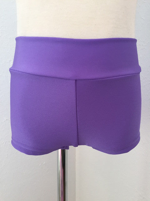 Details Classic Shorts: Lavender